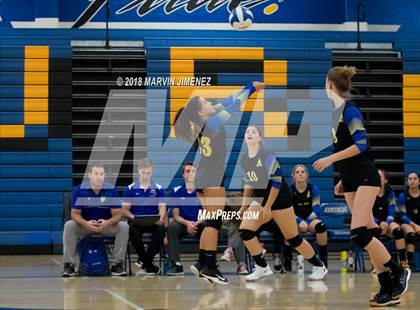 Thumbnail 2 in Moorpark @ Agoura photogallery.