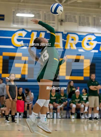 Thumbnail 1 in Moorpark @ Agoura photogallery.