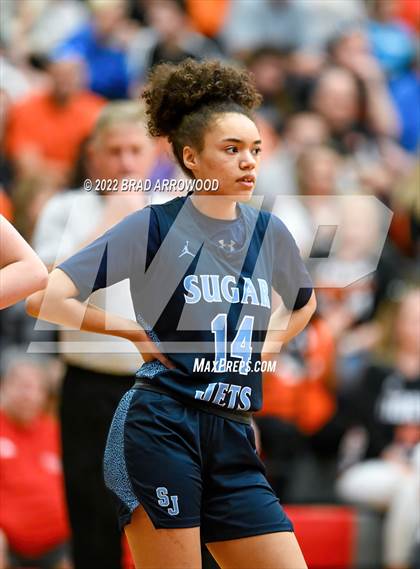 Thumbnail 2 in North Davidson vs. Enka (NCHSAA 3A Western Regional Finals) photogallery.