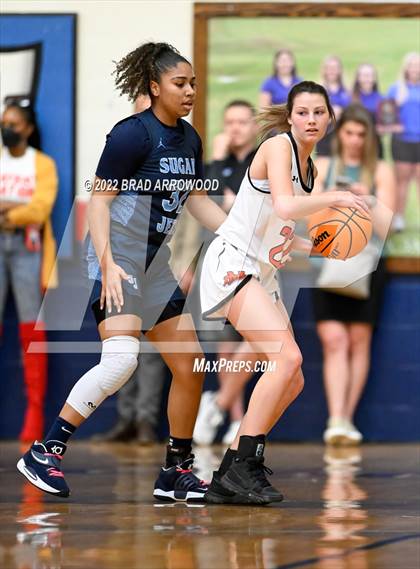 Thumbnail 1 in North Davidson vs. Enka (NCHSAA 3A Western Regional Finals) photogallery.