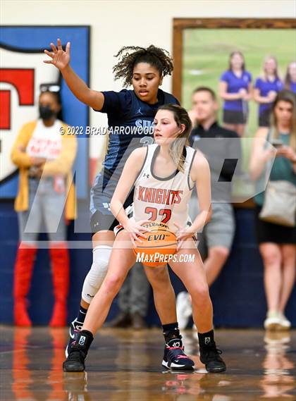 Thumbnail 3 in North Davidson vs. Enka (NCHSAA 3A Western Regional Finals) photogallery.