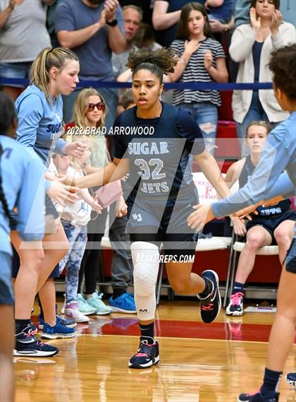 Thumbnail 2 in North Davidson vs. Enka (NCHSAA 3A Western Regional Finals) photogallery.