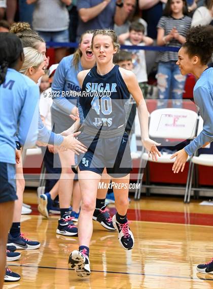 Thumbnail 1 in North Davidson vs. Enka (NCHSAA 3A Western Regional Finals) photogallery.