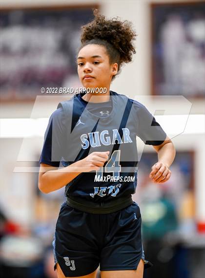 Thumbnail 3 in North Davidson vs. Enka (NCHSAA 3A Western Regional Finals) photogallery.