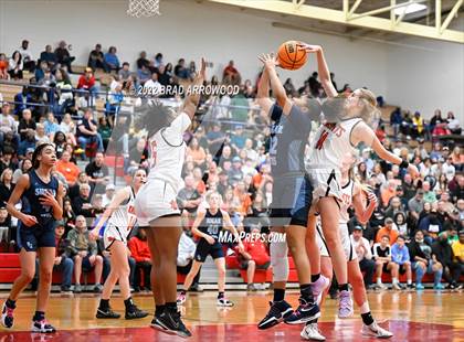Thumbnail 3 in North Davidson vs. Enka (NCHSAA 3A Western Regional Finals) photogallery.
