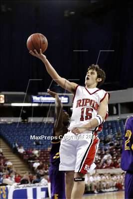 Thumbnail 3 in Escalon vs Ripon (D4 Sec. Final)#3 photogallery.
