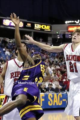 Thumbnail 3 in Escalon vs Ripon (D4 Sec. Final)#3 photogallery.