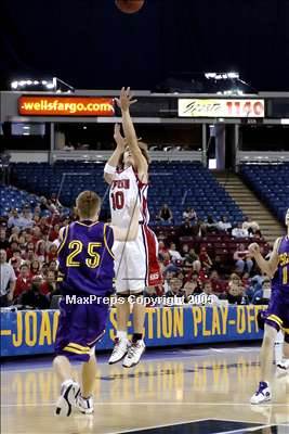 Thumbnail 3 in Escalon vs Ripon (D4 Sec. Final)#3 photogallery.