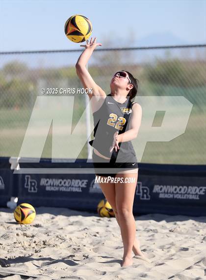 Thumbnail 1 in Saguaro vs Ironwood Ridge (Division II Round 1) photogallery.