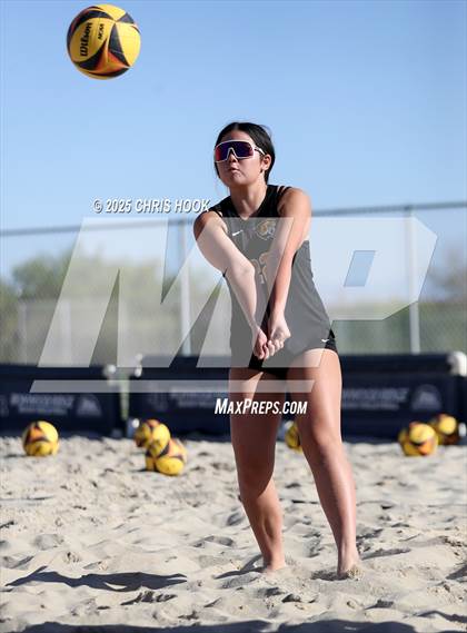 Thumbnail 3 in Saguaro vs Ironwood Ridge (Division II Round 1) photogallery.