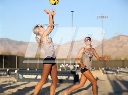 Thumbnail 1 in Saguaro vs Ironwood Ridge (Division II Round 1) photogallery.