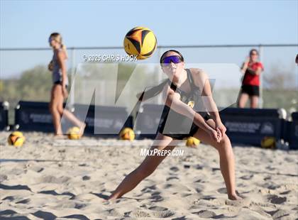 Thumbnail 2 in Saguaro vs Ironwood Ridge (Division II Round 1) photogallery.