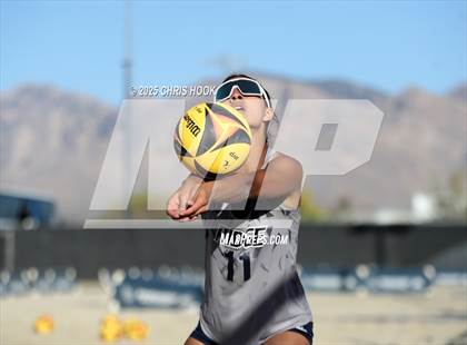 Thumbnail 2 in Saguaro vs Ironwood Ridge (Division II Round 1) photogallery.