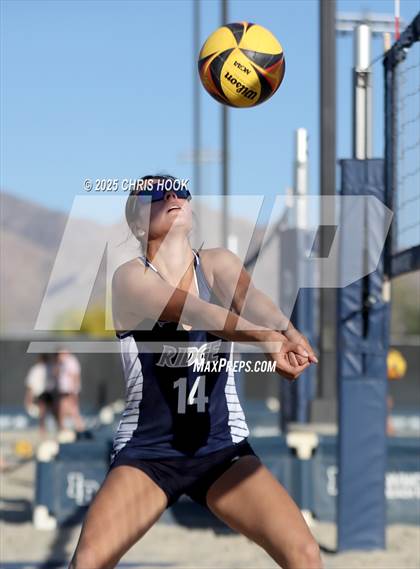 Thumbnail 2 in Saguaro vs Ironwood Ridge (Division II Round 1) photogallery.