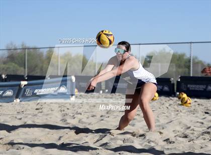 Thumbnail 2 in Saguaro vs Ironwood Ridge (Division II Round 1) photogallery.