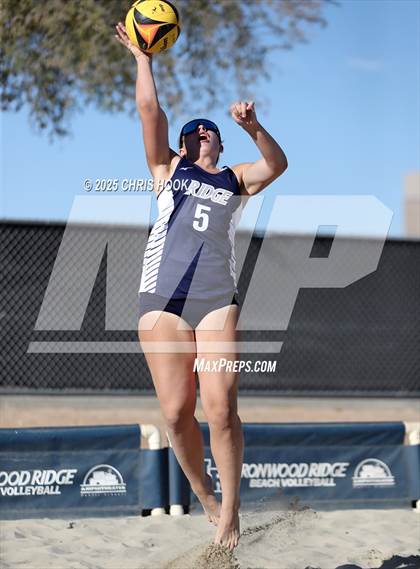 Thumbnail 2 in Saguaro vs Ironwood Ridge (Division II Round 1) photogallery.