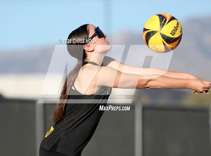 Thumbnail 3 in Saguaro vs Ironwood Ridge (Division II Round 1) photogallery.