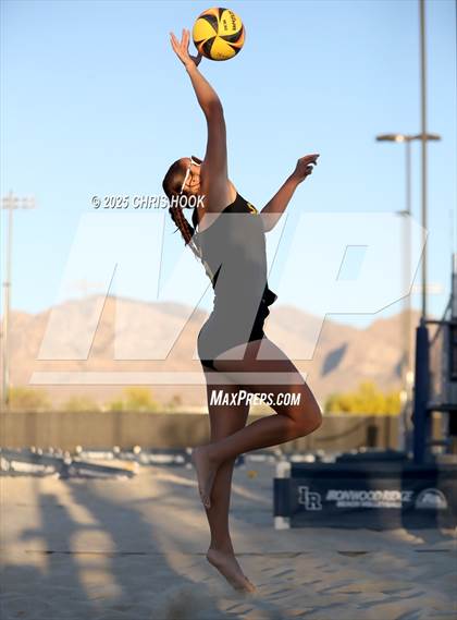 Thumbnail 1 in Saguaro vs Ironwood Ridge (Division II Round 1) photogallery.