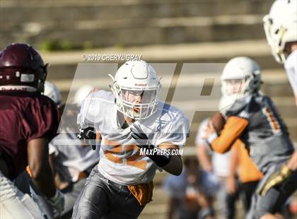 Thumbnail 3 in Sullivan Central @ Tennessee (Scrimmage) photogallery.
