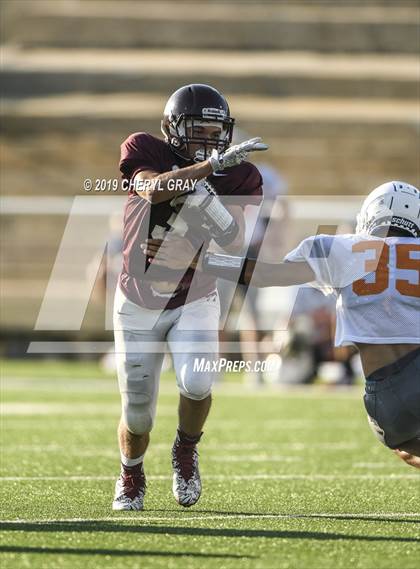 Thumbnail 1 in Sullivan Central @ Tennessee (Scrimmage) photogallery.