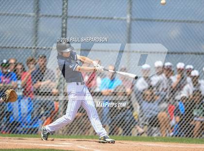 Thumbnail 2 in Pine Creek vs. Regis Jesuit (CHSAA 5A Regional Playoff) photogallery.
