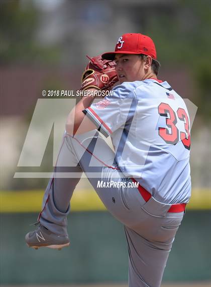 Thumbnail 2 in Pine Creek vs. Regis Jesuit (CHSAA 5A Regional Playoff) photogallery.