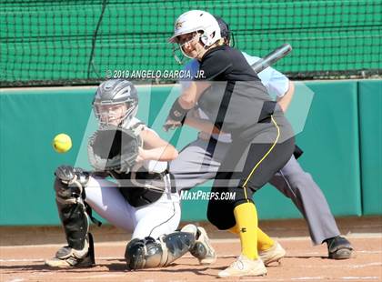 Thumbnail 3 in Bishop O'Dowd vs Antioch (CIF NCS D2 Final) photogallery.