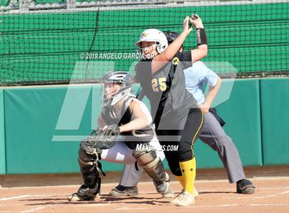 Thumbnail 3 in Bishop O'Dowd vs Antioch (CIF NCS D2 Final) photogallery.