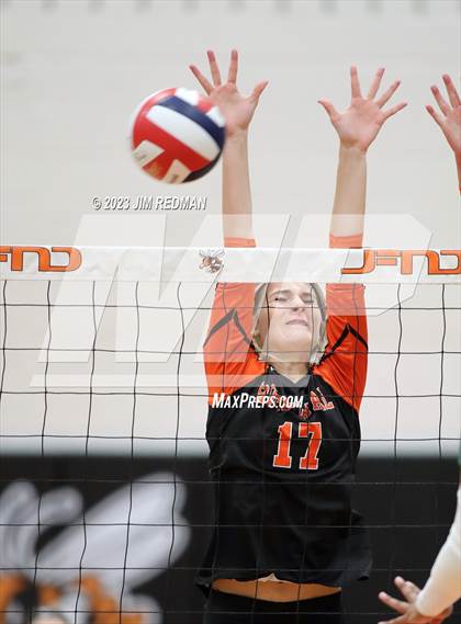 Thumbnail 3 in Reedy @ Rockwall photogallery.