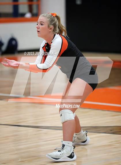 Thumbnail 1 in Reedy @ Rockwall photogallery.
