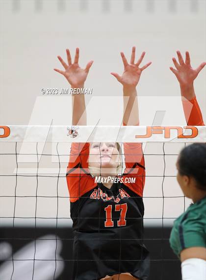 Thumbnail 2 in Reedy @ Rockwall photogallery.