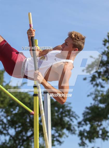Thumbnail 2 in Capital Valley Conference League Championship Prelims photogallery.