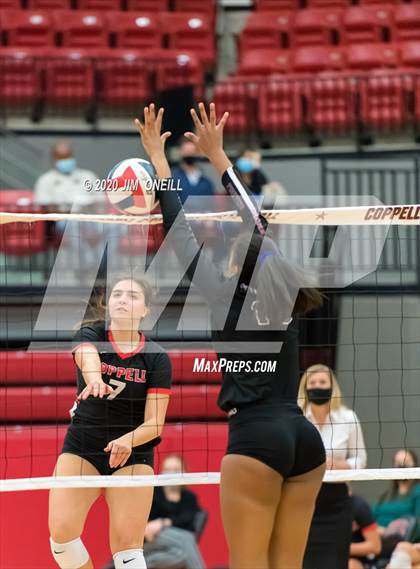 Thumbnail 2 in Lewisville @ Coppell  photogallery.