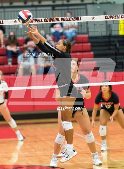 Thumbnail 2 in Lewisville @ Coppell  photogallery.
