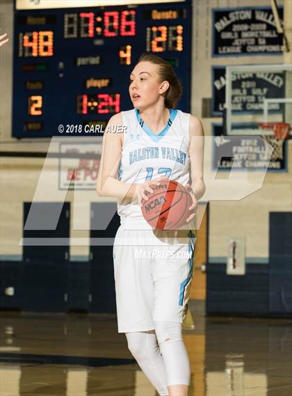 Thumbnail 2 in Ralston Valley vs. Chatfield (CHSSA 5A Second Round) photogallery.