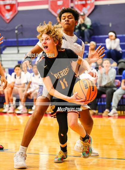 Thumbnail 1 in FR: Ponderosa @ Sand Creek photogallery.