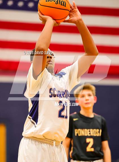 Thumbnail 2 in FR: Ponderosa @ Sand Creek photogallery.