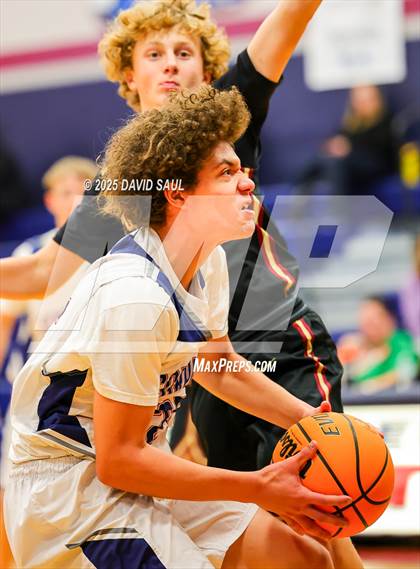 Thumbnail 2 in FR: Ponderosa @ Sand Creek photogallery.