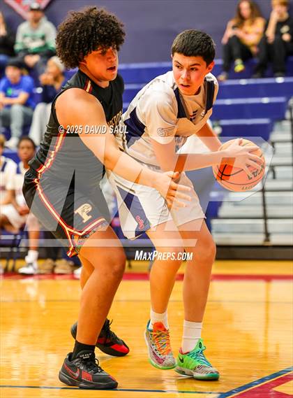 Thumbnail 1 in FR: Ponderosa @ Sand Creek photogallery.