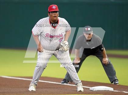Thumbnail 3 in Life Waxahachie vs Carter-Riverside (UIL Bi-District Playoff) photogallery.