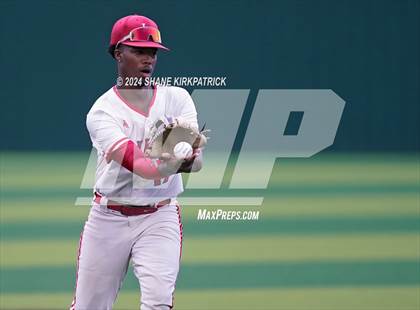 Thumbnail 1 in Life Waxahachie vs Carter-Riverside (UIL Bi-District Playoff) photogallery.