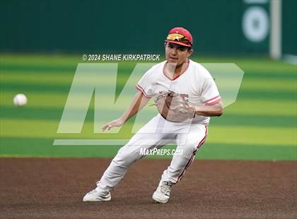 Thumbnail 2 in Life Waxahachie vs Carter-Riverside (UIL Bi-District Playoff) photogallery.