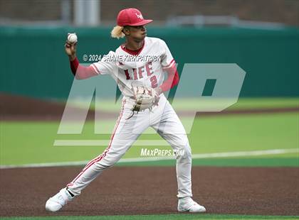 Thumbnail 3 in Life Waxahachie vs Carter-Riverside (UIL Bi-District Playoff) photogallery.
