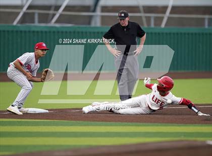 Thumbnail 3 in Life Waxahachie vs Carter-Riverside (UIL Bi-District Playoff) photogallery.