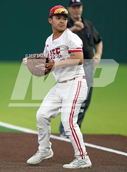 Thumbnail 3 in Life Waxahachie vs Carter-Riverside (UIL Bi-District Playoff) photogallery.