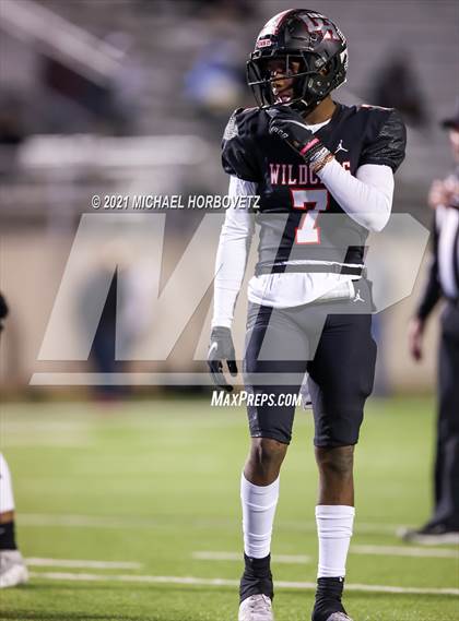 Thumbnail 2 in South Grand Prairie @ Lake Highlands (UIL 6A Bi-District) photogallery.