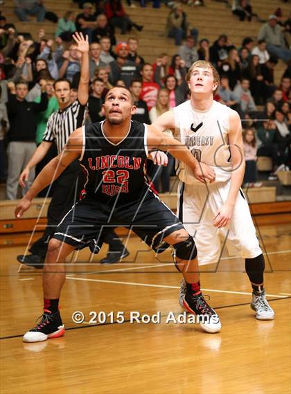 Thumbnail 1 in Lincoln Northeast vs. Lincoln (Heartland Athletic Conference Championship Game) photogallery.