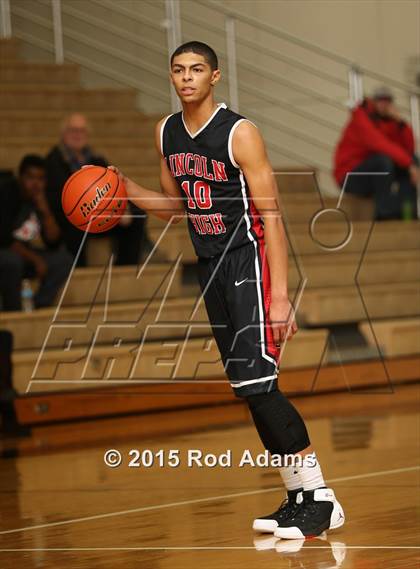 Thumbnail 3 in Lincoln Northeast vs. Lincoln (Heartland Athletic Conference Championship Game) photogallery.