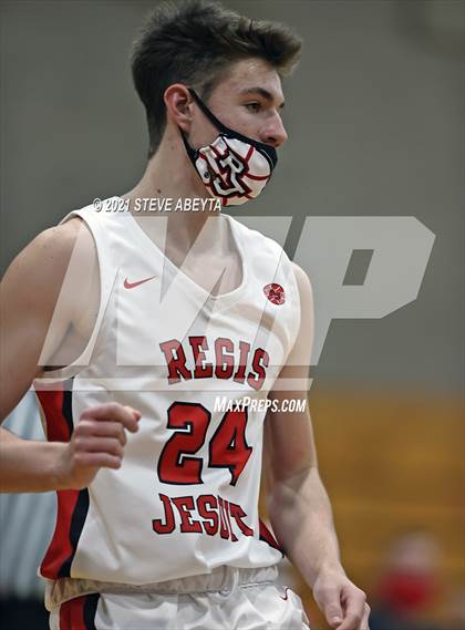 Thumbnail 2 in George Washington @ Regis Jesuit (CHSAA Great 8) photogallery.