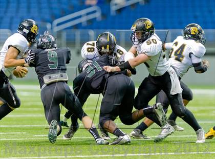Thumbnail 2 in Brennan vs. Cedar Park (UIL 4A Division 2 Quarterfinal Playoff) photogallery.